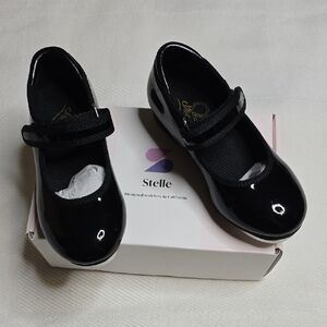 Stelle Patent Leather Tap Shoes New In Box